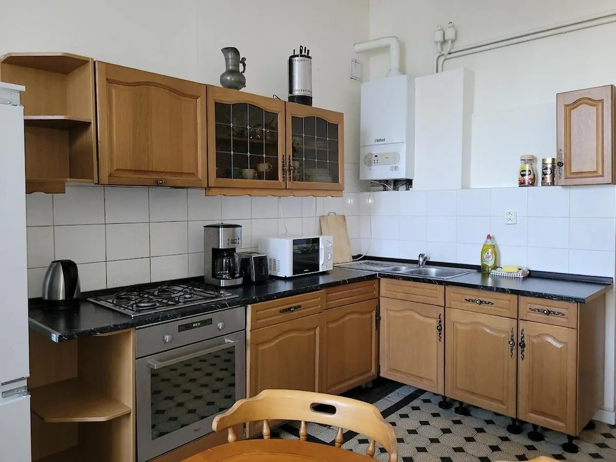 Bright 2Bdr Sleeps 8 Near Center M1 Apartment Prague